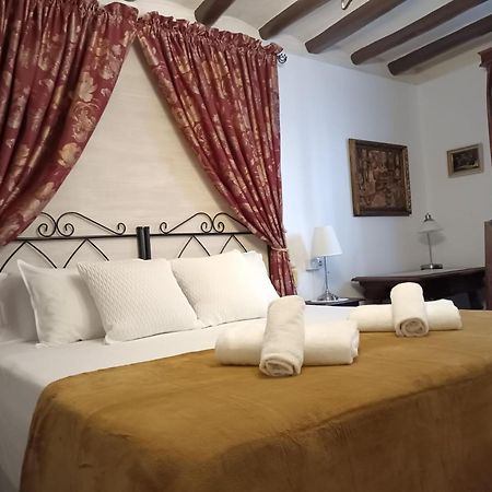 Casa Rural La Casona Urrea de Gaen Buitenkant foto