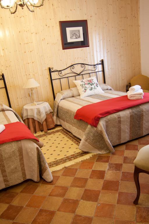 Casa Rural La Casona Urrea de Gaen Kamer foto