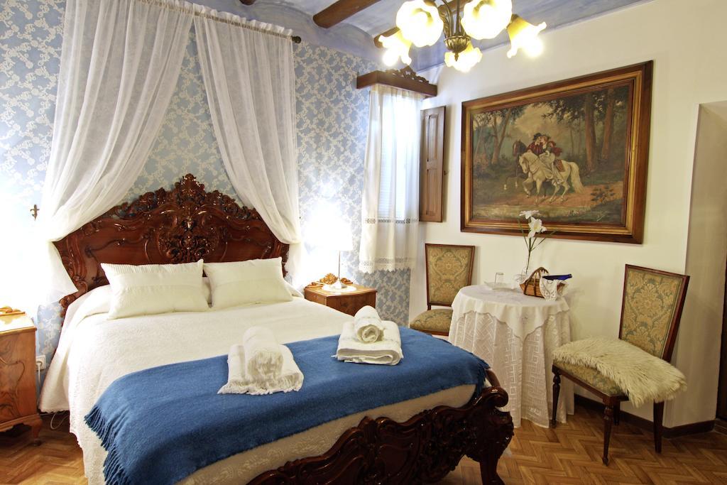 Casa Rural La Casona Urrea de Gaen Kamer foto